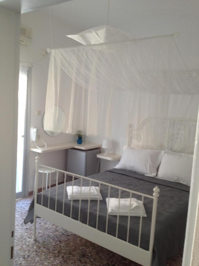 Sagma Beach Rooms Períssa Eksteriør bilde