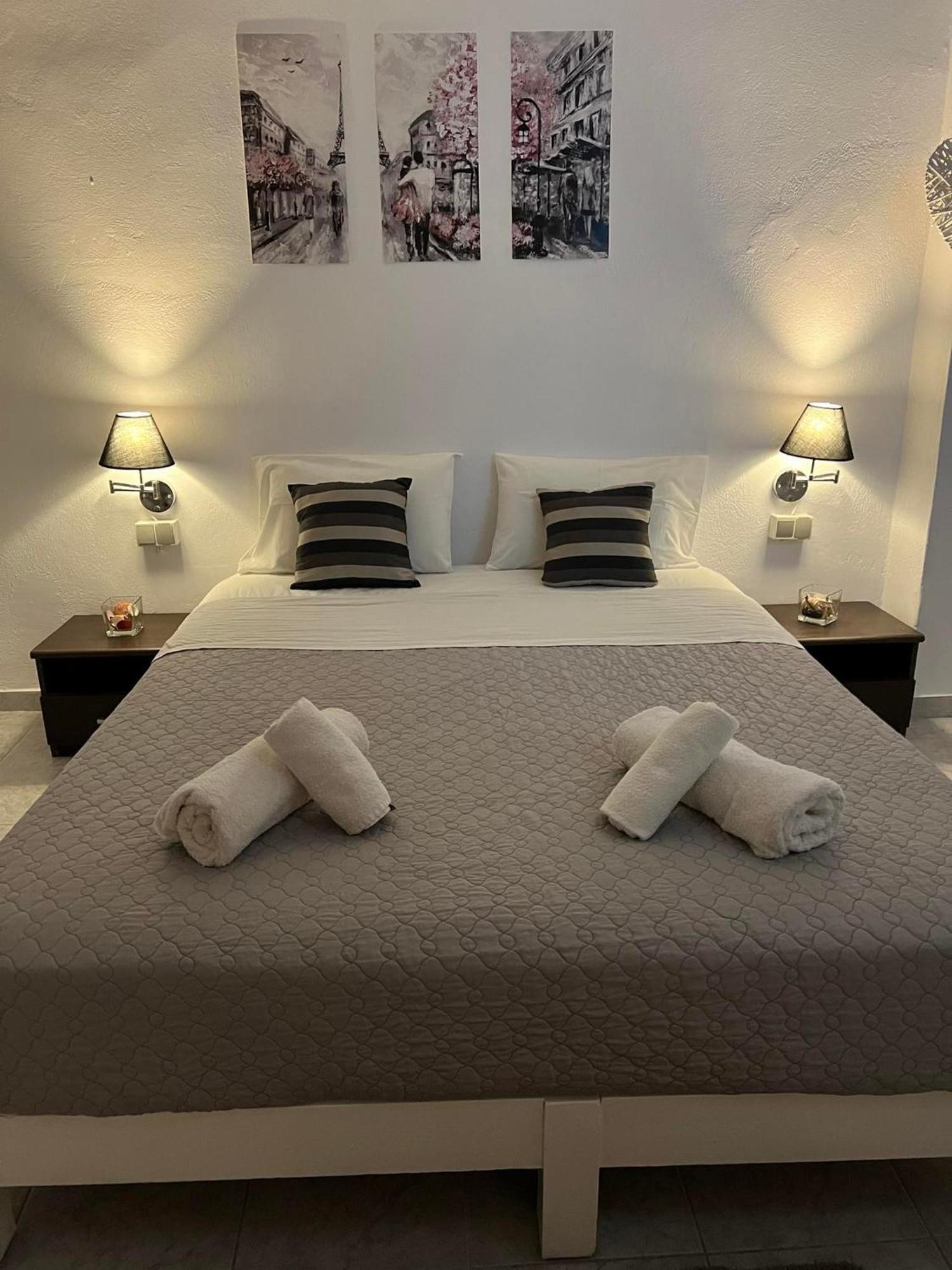 Sagma Beach Rooms Períssa Eksteriør bilde