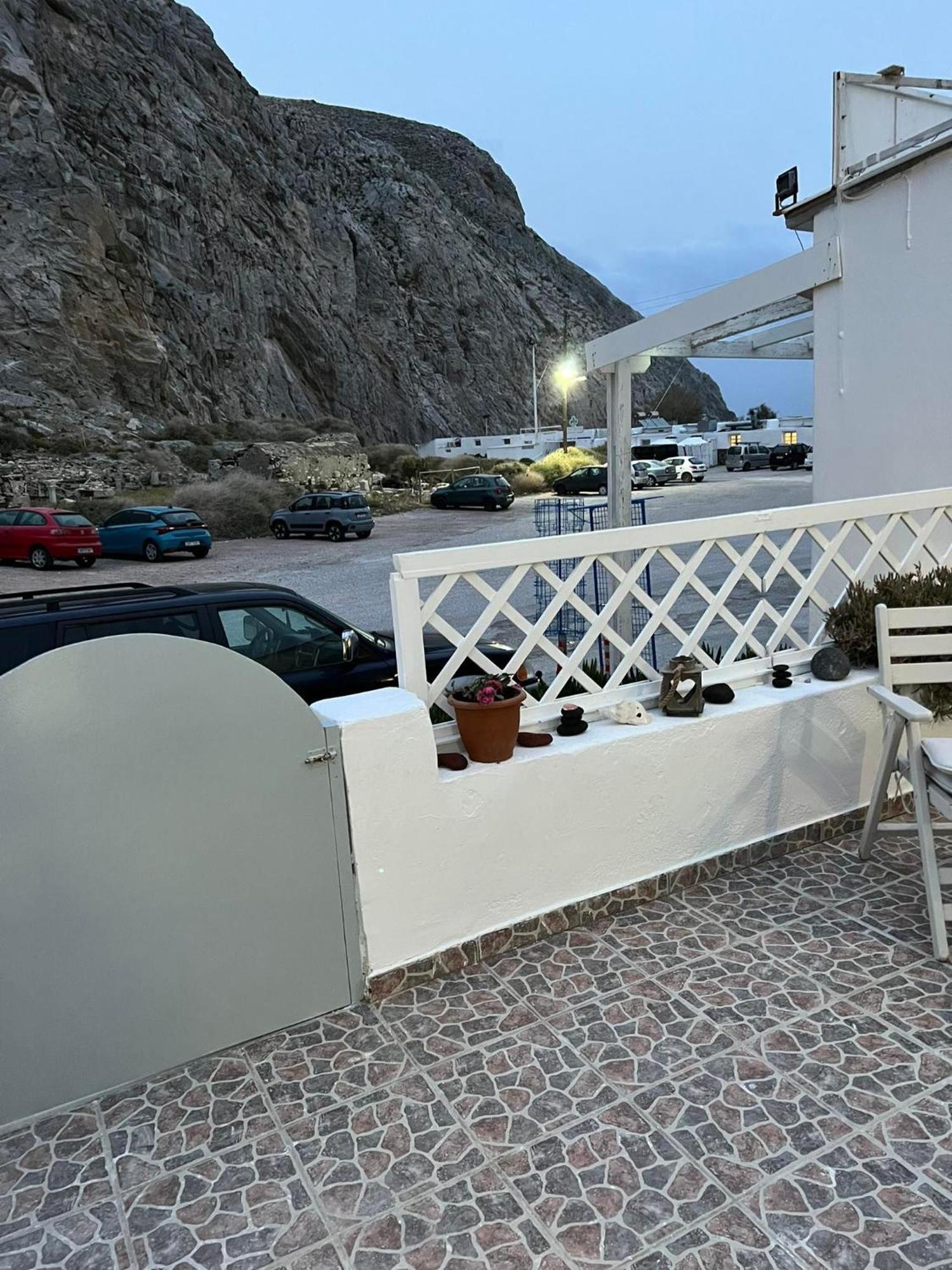 Sagma Beach Rooms Períssa Eksteriør bilde